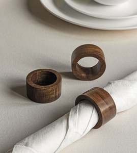 Anillos de servilleta de madera con forma de anillo de 4.5 cm, diseño moderno, duraderos, decoración de mesa para bodas, anillo de servilleta de madera para eventos de boda - Product Image 1