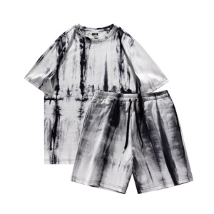 Ensemble T-shirt et short en molleton 100 % coton pour homme, style streetwear d'été, écoresponsable, color block, délavé à l'acide, col rond - Product Image 1