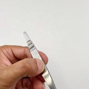 High Quality Custom Logo Pointed Tip Eyelash Tweezers Japanese Stainless Steel Isolation Lash Tweezers - Product Image 6