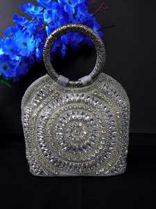 <b>Large</b> Capacity Classic Fabric Hand <b>Beaded</b> Embroidered Portable Cosmetic Jewelry Storage Bag Foldable Zipper - Product Image 5