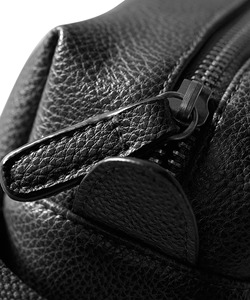 Fashion Zipper Closure Daily Use Customizable Leather Cosmetic Bags Good Quality Latest Design All Colors Leather Cosmetic Bags - Product Image 2