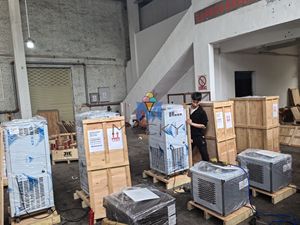 Mvckyi 1t Novo Design <span class=keywords><strong>Ice</strong></span> Block <span class=keywords><strong>Making</strong></span> <span class=keywords><strong>Machine</strong></span> Com Painéis Solares Industrial Container <span class=keywords><strong>Containerized</strong></span> Block <span class=keywords><strong>Ice</strong></span> <span class=keywords><strong>Machine</strong></span> à venda - Product Image 6