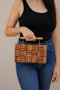Pochette de soirée de luxe faite à la main en bois et résine, durable et écologique, avec incrustation géométrique, sac à bandoulière avec chaîne, logo personnalisé - Product Image 4