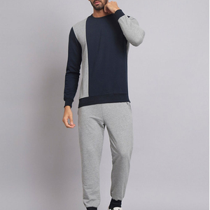 Conjunto Deportivo Personalizado con Logotipo para Hombre, Sudadera de Algodón Transpirable con Cuello Redondo, Conjunto de Dos Piezas, Estilo Casual Holgado, Ropa Deportiva Urbana, Color Sólido - Product Image 1