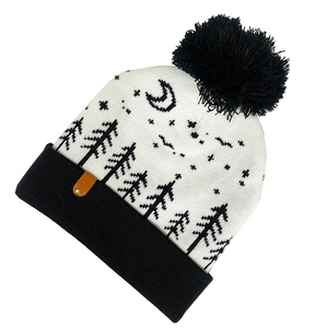 ODM Venta al por Mayor Gorro de Punto Personalizado con Logotipo Unisex de Lana/Algodón de Color Sólido Negro Blanco con Etiqueta, Estilo Vintage con Patrón de Puntos para Invierno - Product Image 3