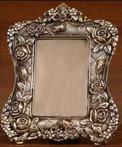 Cadre photo en métal de qualité supérieure, fait main, décoration d'intérieur par Tradebyd - Product Image 3