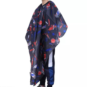 Capas de Barbero para Profesionales, Extra Largas, con Cierre Elástico, Impresión Personalizada, Tela Impermeable - Product Image 2