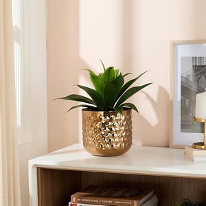 Metal Indoor Planter Pineapple Textured Decorative Flower Pot for Home Office Living Room Garden Decor - Product Image 2