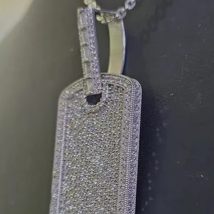 Collar con colgante de eslabones cubanos de moissanita para mujer, chapado en oro de plata de ley 925, estilo hip hop, con diamantes de imitación - Product Image 1