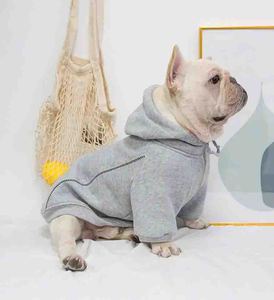 Custom Stylish Dog Hoodie 100% Cotton Eco-Friendly Windproof Autumn Warm Hooded Coat with Zipper Closure - Product Image 4