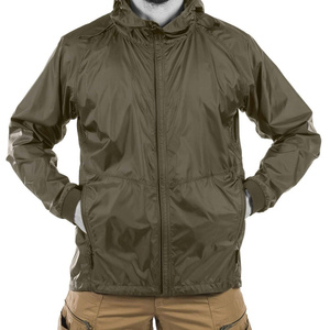 Chaqueta Cortavientos con Capucha para Hombre, Diseño Urbano, Fabricada en Pakistán, Tejido Ecológico Impermeable, para Invierno - Product Image 5