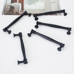 Tirador Moderno de Aleación de Zinc Negro Mate de Última Tendencia para Gabinetes de Cocina, Tocadores de Baño, Mesitas de Noche y Herrajes para Cajones - Product Image 3