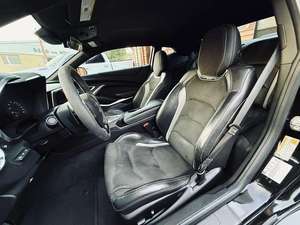 เชฟโรเลต คามาโร V8 ปี 2024 ใหม่ รถสปอร์ตขับเคลื่อนสี่ล้อ/คูเป้ รุ่นใหม่ กำลัง 415 แรงม้า เทอร์โบคู่ เกียร์อัตโนมัติ CVT 7 สปีด - Product Image 2