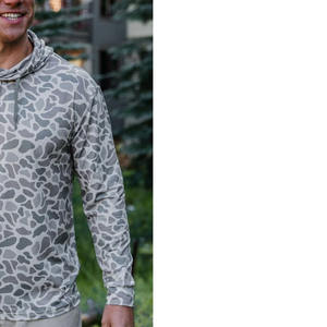 เสื้อฮู้ดผู้ชายแบบคลาสสิก ซับในขนเป็ด ถักทอจากผ้าฝ้าย 100% ระบายอากาศได้ดี น้ำหนัก 440GSM สำหรับฤดูหนาว รับสกรีนโลโก้แบบ 3 มิติ ด้วยเทคนิค Sublimation - Product Image 3