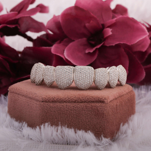 Grillz de luxe personnalisés avec diamants pour hommes et femmes – Collection de bijoux de mode urbaine élégante - Product Image 5