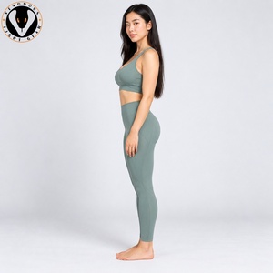 Ensemble de yoga durable pour femmes, tissu extensible, construction confortable pour le yoga, la remise en forme, l'exercice, la course à pied et l'entraînement - Product Image 3