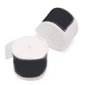 Bandages de boxe personnalisés avec logo pour le kickboxing et la boxe - Product Image 1