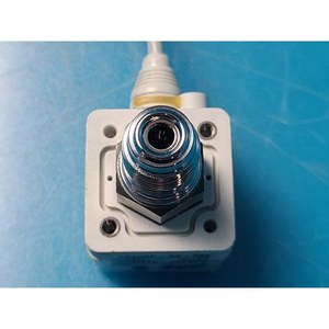 Pressostat numérique SMC ZSE60F-A2-62L + 853-050097-001, utilisé comme pièce détachée d'équipement semi-conducteur d'occasion - Product Image 3