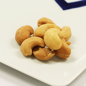 Nueces de cachorro asadas premium saludables, sazonadas con sal Dashi japonesa, un delicioso bocadillo natural con sabor umami, hecho en Japón, 100 g x 50 bolsas - Product Image 2