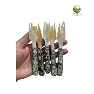 Tenedor de Frutas de Nácar Natural Hecho a Mano, Cubertería de Concha Plana, Mini Tenedor de Degustación Ecológico para Postres, para Restaurantes - Product Image 6