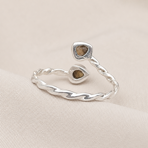Anillo Ajustable Minimalista de Plata de Ley 925 con Incrustaciones de Labradorita Natural en Forma de Corazón de 6 mm, para Uso Diario Unisex - Product Image 4
