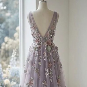 Tela de Tul Bordada con Flores 3D de Lujo para Vestidos de Noche, Material de Encaje con Cuentas Hechas a Mano, Venta al Por Mayor - Product Image 2