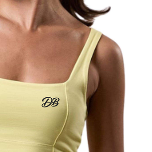 Débardeur jaune à col carré pour femme, couleur unie, logo sur le devant, respirant, tricoté, sportif, vêtement de sport, longueur courte - Product Image 4