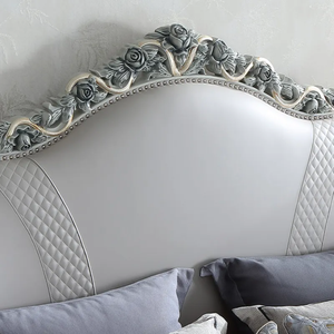 Ensemble de chambre à coucher de luxe en bois d'acajou sculpté, bleu rose doux, avec rangement, design antique français, taille King, mobilier de maison rembourré - Product Image 5