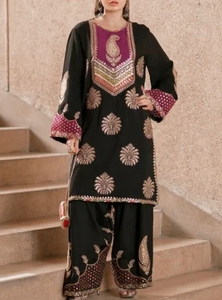 Ensemble Kurta brodé marron pour femmes, pantalon vert, dupatta, robe traditionnelle pour mariage et fête - Product Image 6