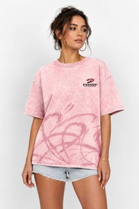 Camiseta de mujer con efecto acid wash, algodón suave, corte holgado, estilo vintage desgastado, tela transpirable para uso diario informal y un look cómodo. - Product Image 4