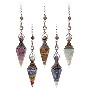 Pendentif triangulaire en orgone d'apatite bleue de qualité supérieure, perle de chakra, artisanat en cristal fait main, décoration portable polie Feng Shui F S - Product Image 2