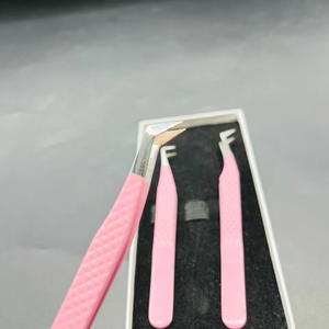 Pinzas Profesionales para Extensión de Pestañas de Acero Inoxidable con Recubrimiento en Polvo Rosa Bebé, Ligeras, Antibacterianas y de Alta Calidad - Product Image 2