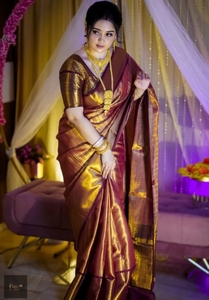 Indian Striped Woven Silk <b>Blend</b> Banarasi Bollywood Style Saree - Product Image 4