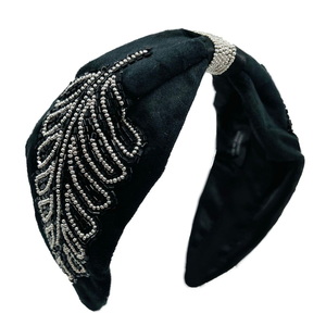 Diademas de Flores Rosadas Hechas a Mano para Mujeres y Niñas con Bordado de Cuentas, 100% Algodón, Directamente de la India - Product Image 4