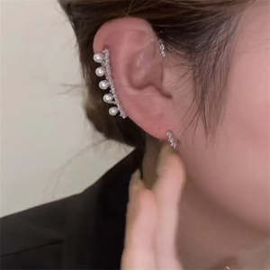 Boucles d'oreilles tendance Abbott AME002 en forme de papillon avec zircon, plaqué cuivre et argent, design chrétien pour les occasions de fête féminines - Product Image 5