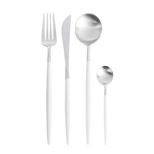 ชุดรับประทานอาหารสแตนเลสสีขาวเงินแบบคู่ชุดรับประทานอาหารแบบพรีเมี่ยมจำนวน4ชิ้น - Product Image 1