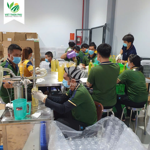 น้ำมันมะพร้าวบริสุทธิ์ 100% เวียทเธียนฟู – เกรดอาหารและเครื่องสำอาง - Product Image 5