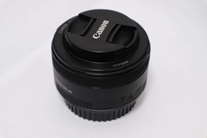 เลนส์ Canon EF 50mm F1.8 ยอดนิยม ใช้สำหรับกล้องดิจิตอล อุปกรณ์เสริมเลนส์ที่จำเป็น - Product Image 2