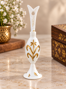 Support à kohl Surmedani blanc artisanal avec motif floral doré – Contenant traditionnel pour Kajal, décoratif, pour la beauté et le soin des yeux - Product Image 5