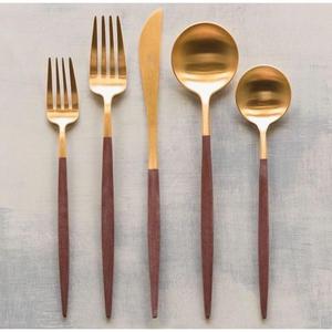 Ensemble de couverts en acier inoxydable doré avec manche en bois, finition miroir, résistant à la rouille, couverts de luxe modernes pour mariage et fêtes - Product Image 5