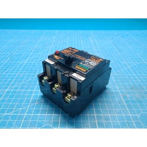 Disjoncteur différentiel Fuji EG53F 50A d'occasion – Pièces détachées d'équipement semi-conducteur de génération précédente - Product Image 2