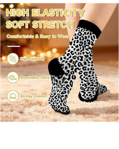 Rashguard pour homme imprimé de dessins animés élégants, tissu doux et confortable, séchage rapide et respirant, design tendance pour une utilisation sportive - Product Image 4