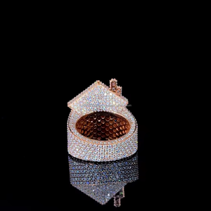 Bague de maison personnalisée en argent sterling plaqué or rose avec diamant Hip Hop moissanite pour hommes - Product Image 2