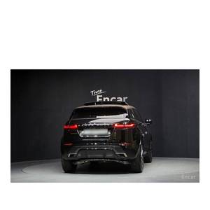 Land Rover Range Rover Evoque P250 Dynamic SE 2024/12, 10,327 km, Caja de Cambios Automática, Asientos de Cuero, Volante a la Izquierda, Cámara Trasera - Product Image 4