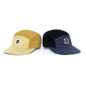Gorras de 5 Paneles de Estilo Premium Impermeables, Gorra Deportiva Ligera, Suave y Resistente a las Arrugas, Gorras de Protección Solar Promocionales con MOQ Bajo - Product Image 5