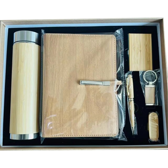 ECO Promotional Items 6 in 1 Custom Bamboo Gift Set Water Botter Notebook with Pen Flash Drive Corporate Gift Box for Business