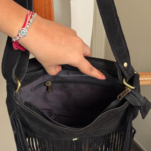 Cheveux véritables de haute qualité sur sac à franges en cuir de vachette sac à bandoulière Boho pour femmes de haute qualité avec pierre turquoise - Product Image 6