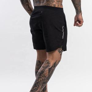 Short de plage en nylon à taille élastique pour hommes, micro short de sport personnalisé en polyester et spandex - Product Image 4