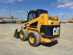 Cargadora Compacta de Dirección Deslizante de Servicio Pesado 1999 246, Equipo de Construcción - Product Image 1