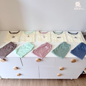 Ensemble de vêtements pour enfants Seunkids, vente en gros, ensemble décontracté unisexe, vêtements d'été légers et doux, viscose, style coréen, fabriqué au Vietnam - Product Image 2